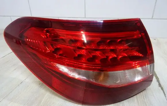 Mercedes-Benz C W205 Rear/tail lights A2059060557