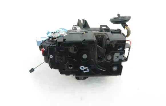 Skoda Octavia Mk2 (1Z) Front door lock 3D1837015AB