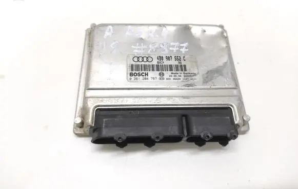 Audi A6 S6 C5 4B Engine control unit/module 0261204767 4B0907552C