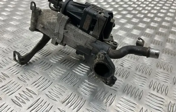 Ford Mondeo MK IV EGR valve 5056390200 30881257