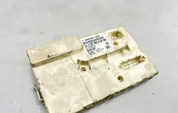 Mercedes-Benz E C207 W207 Other control units/modules A2079004400 A2079022200 A2079011600