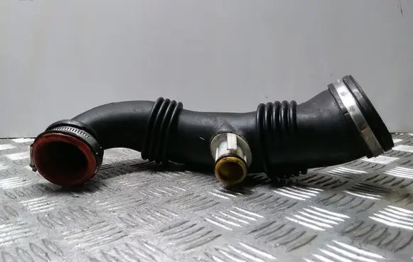 Citroen C4 Grand Picasso Turbo air intake inlet pipe/hose 9656953680