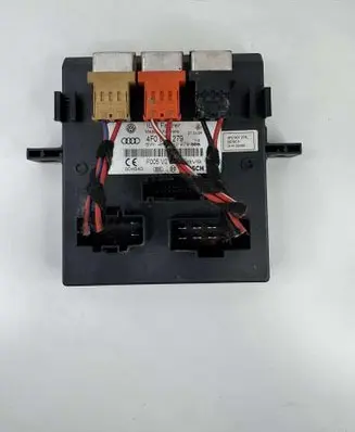 Audi A6 S6 C6 4F Comfort/convenience module 4F0907279 F005V00384 4F0910279