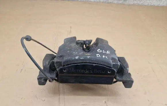 Mercedes-Benz GLE (W166 - C292) Front brake caliper