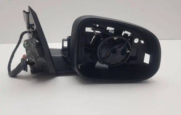 Volvo S60 Front door electric wing mirror 3304808