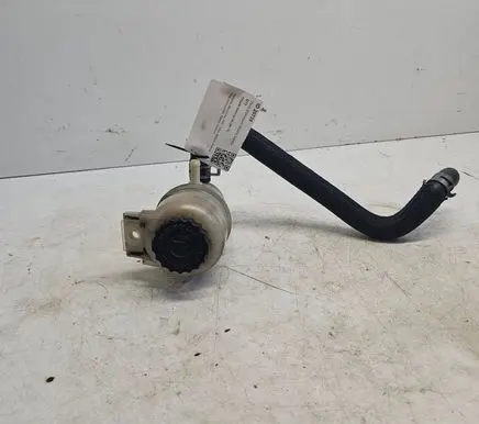 Chrysler Sebring (JS) Power steering fluid tank/reservoir 05105338AR
