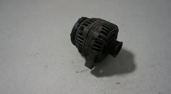 Volkswagen PASSAT B5.5 Generator/alternator part JZW903021DX 14V7120A