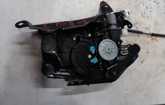 Mazda MX-5 ND Folding roof motor 