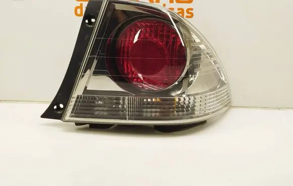 Lexus IS 200-300 Rear/tail lights