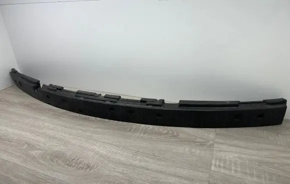 Front bumper foam support bar