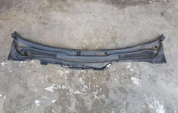 Volvo C30 Wiper trim