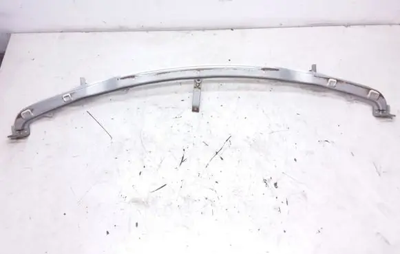 Nissan Primera Front bumper mounting bracket 622902J010