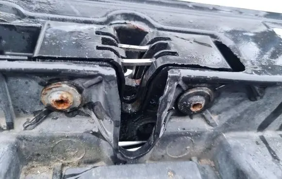 Audi A3 S3 8P Engine bonnet/hood lock/catch