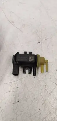 Volkswagen Golf VII Turbo solenoid valve 1K0906627B
