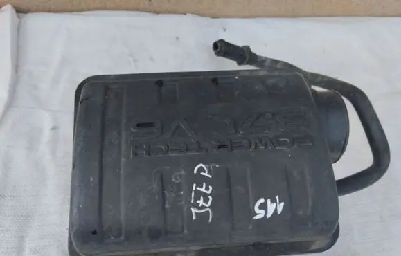 Jeep Cherokee III KJ Air filter box