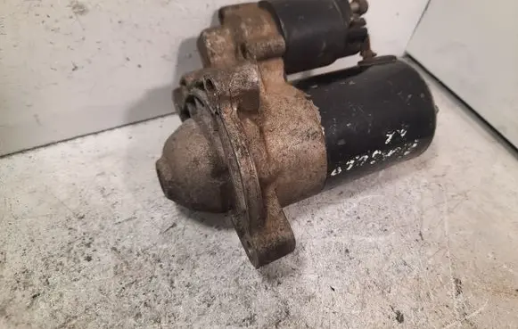 Citroen Xsara Picasso Starter motor 0001116003