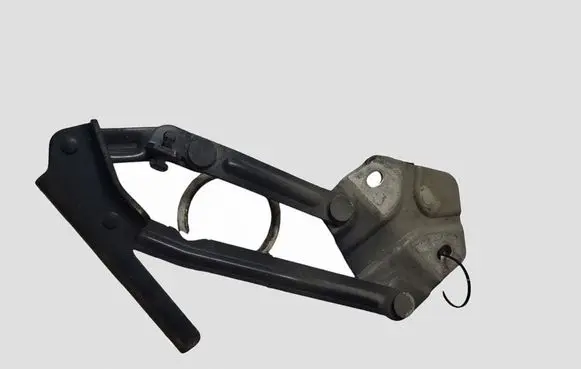 Volkswagen Touran I Engine bonnet/hood hinges 1T0823301E