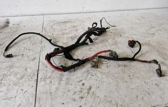 Positive cable (battery)