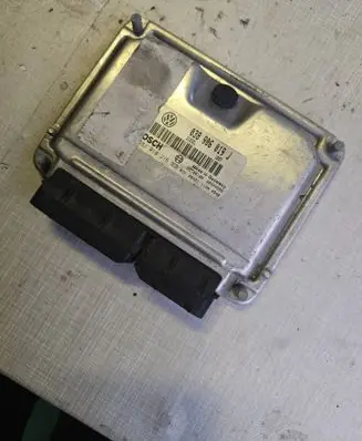 Volkswagen Sharan Engine control unit/module 038906019J 0281010216 28SA4558