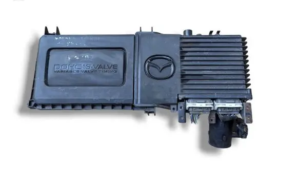 Mazda 3 II Engine control unit/module ECU 014140-1974 Z680