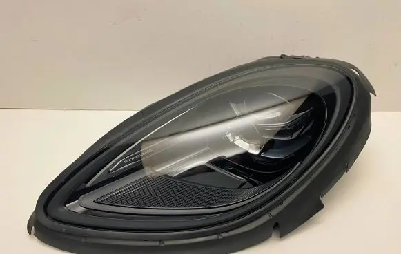 Porsche Macan (95B) Headlight/headlamp 95B941015J LE20A6458 030111323900