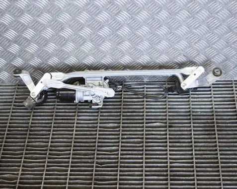Mitsubishi L200 Front wiper linkage and motor 170315