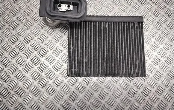 BMW X5 E70 Air conditioning (A/C) radiator (interior) N669672L743 141110829