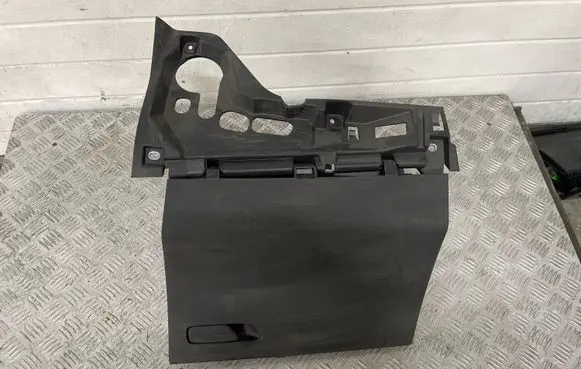 Audi A1 Glove box 5Q0919237 82C857035