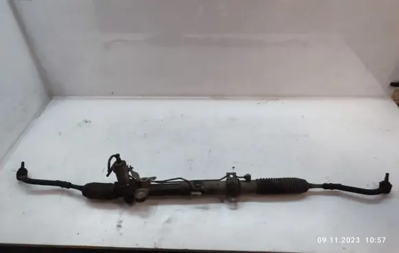 Hyundai Santa Fe Steering rack 577002B800
