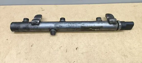 Mercedes-Benz E W211 Fuel main line pipe A0041536728