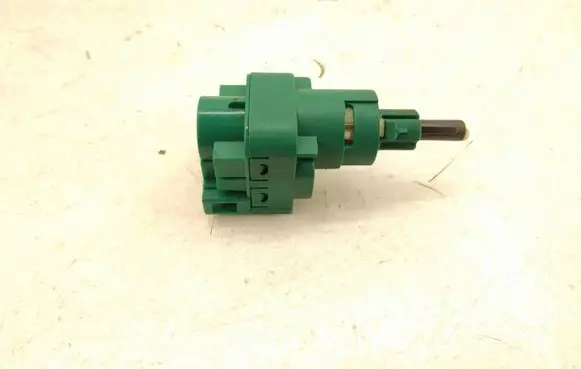 Volkswagen Transporter - Caravelle T5 Brake pedal sensor switch 1C0945511A