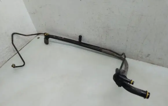 Air conditioning (A/C) pipe/hose