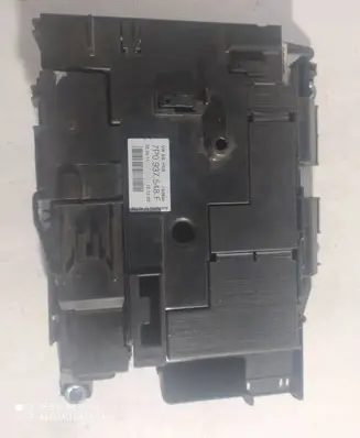 Volkswagen Touareg II Fuse module 7P0937548F