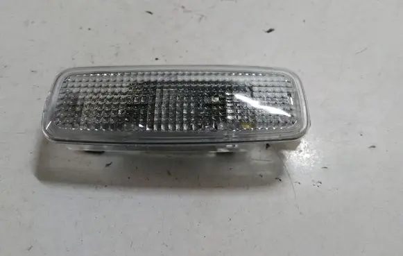 Audi A6 S6 C6 4F Other interior light 4D0947105A