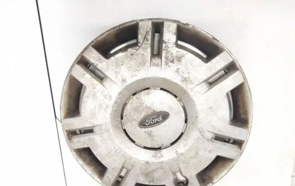 Ford Galaxy R16 wheel hub/cap/trim 1m211130daw 7m5601147e