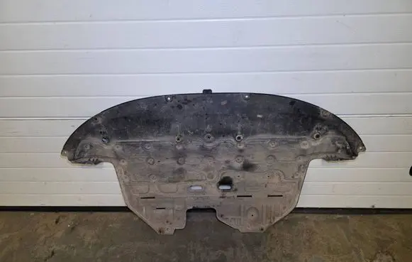 KIA Sportage Engine splash shield/under tray 291113U500