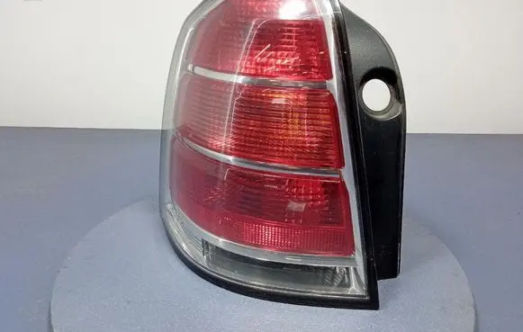 Opel Zafira B Rear/tail lights