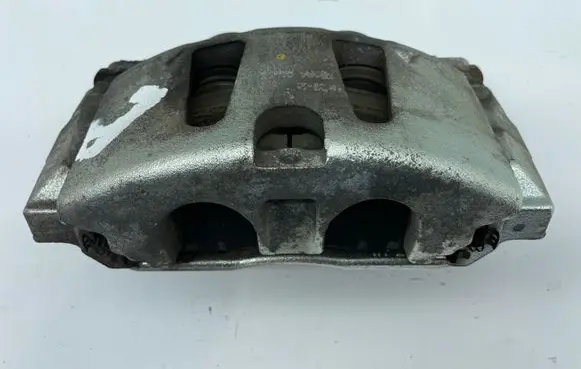 Chrysler Pacifica Front brake caliper 17986801 1197