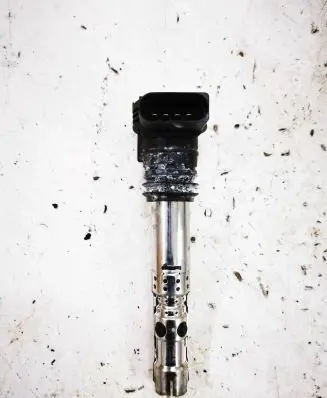 Audi TT Mk1 High voltage ignition coil 0986221024