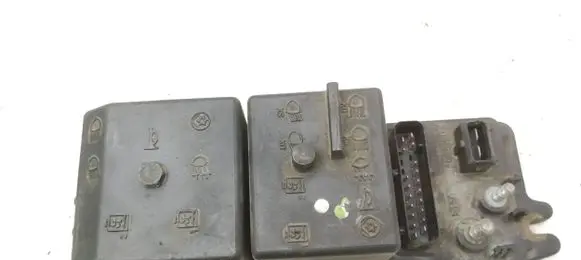 Alfa Romeo 166 Fuse module