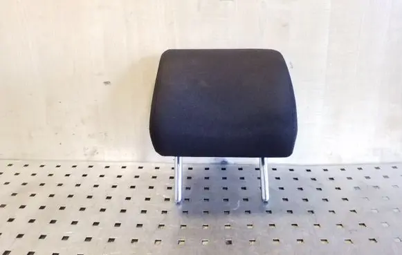 Volkswagen PASSAT CC Rear seat headrest 