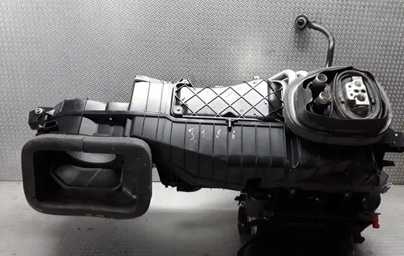 Interior heater climate box assembly