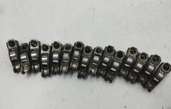 Mercedes-Benz E W212 Valve rocker arm 