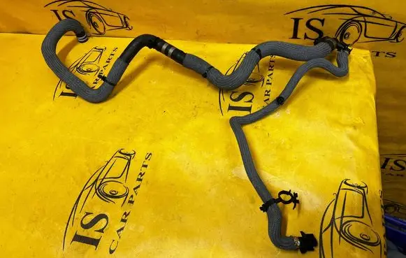 Renault Espace VI Engine coolant pipe/hose 215135929R