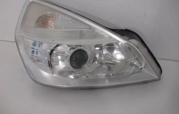 Renault Espace IV Headlight/headlamp 8200394717