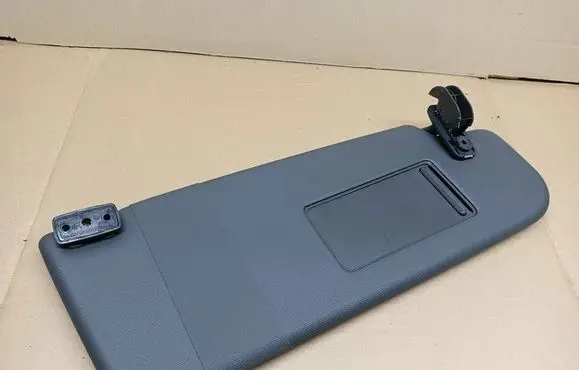 Skoda Octavia Mk2 (1Z) Sun visor