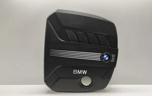 BMW 5 F10 F11 Engine cover (trim) 7802847 13717802847 11252010