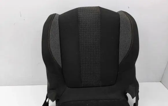 Peugeot 3008 II Driver seat console base 