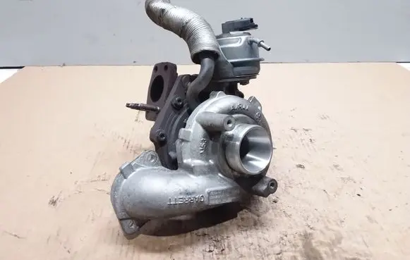 Citroen C4 I Picasso Turbo 9686120680 GTC1244VZ 75080404