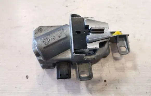 Volvo S40 Steering wheel lock P30776153